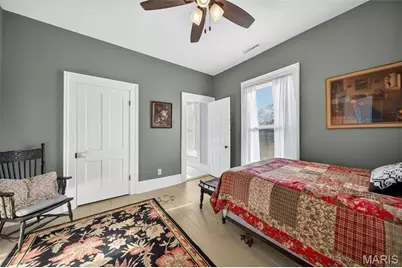 404 S 2nd Street, Ellisville, MO 63336 - Photo 33