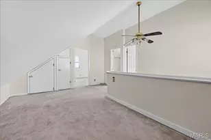 938 Hawbrook Rd, Glendale, MO 63122 - Photo 13