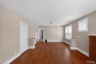 8305 Garfield Ave, Saint Louis, MO 63114 - Photo 9