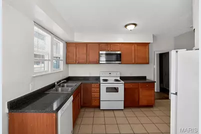 8305 Garfield Avenue, Saint Louis, MO 63114 - Photo 15