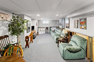 4423 Little Chief Dr, Saint Louis, MO 63123 - Photo 17