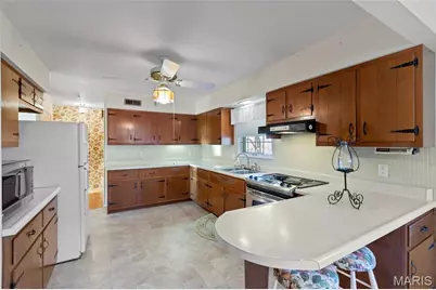 7761 Becker Road, Saint Louis, MO 63129 - Photo 19