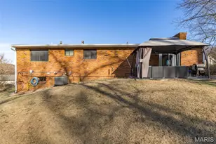 10 Glen Oaks Dr, Fenton, MO 63026 - Photo 31