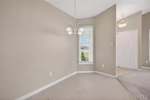 127 Maryland Dr, O'Fallon, MO 63366 - Photo 15