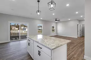 202 Pacific Ave, Union, MO 63084 - Photo 9