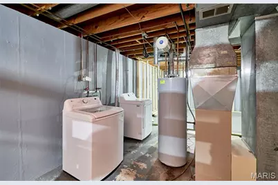 1350 Sandy Drive, Florissant, MO 63031 - Photo 43