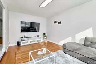 1350 Sandy Dr, Florissant, MO 63031 - Photo 7