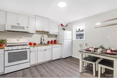 2420 E Milton Avenue #R, Overland, MO 63114 - Photo 7