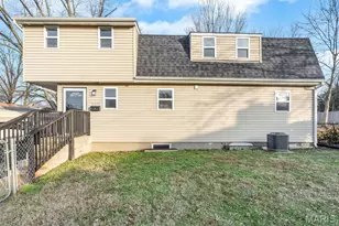 2420 E Milton Ave, Overland, MO 63114 - Photo 27