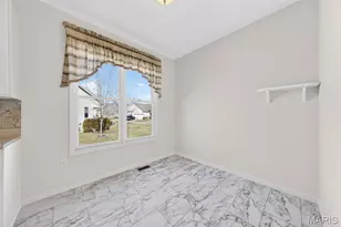 2140 Hawks Landing Dr, Lake Saint Louis, MO 63367 - Photo 9