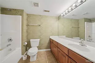 1302 Spring Creek Ln, O'Fallon, MO 63368 - Photo 21