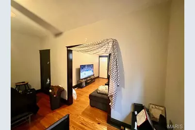 4522 Pennsylvania Avenue, Saint Louis, MO 63111 - Photo 5