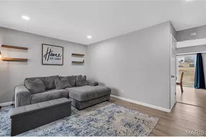 12178 El Camara Drive, Florissant, MO 63033 - Photo 3