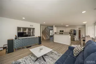 728 Grandview Rdg Ct, Eureka, MO 63025 - Photo 17