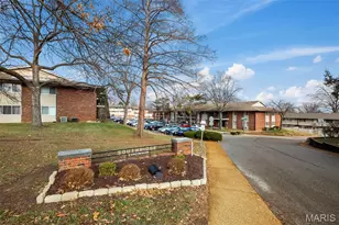 9924 Bunker Hill Dr, Saint Louis, MO 63123 - Photo 23