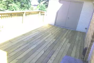 9035 W Swan Cir, Saint Louis, MO 63144 - Photo 7