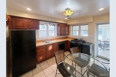 7522 Amherst Avenue, University City, MO 63130 - Photo 9