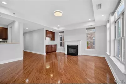 500 North and South Road #103, University City, MO 63130 - Photo 5