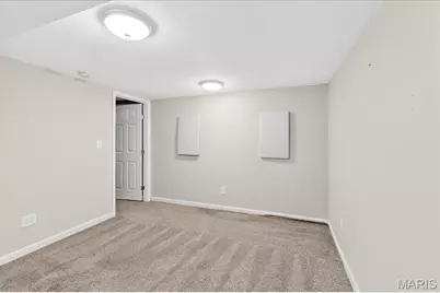 215 Hutchinson Road, Ellisville, MO 63011 - Photo 33