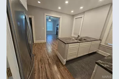1830 Russell Boulevard, Saint Louis, MO 63104 - Photo 7