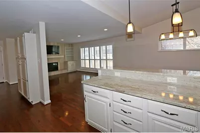 500 Beaucaire Drive, Warson Woods, MO 63122 - Photo 11