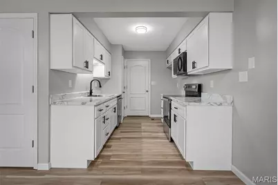 11920 Autumn Lakes Drive, Maryland Heights, MO 63043 - Photo 13