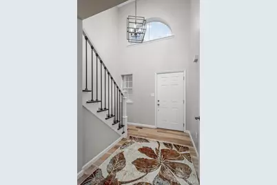 11920 Autumn Lakes Drive, Maryland Heights, MO 63043 - Photo 3