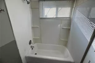 8330 Red Fir Dr, Berkeley, MO 63134 - Photo 19