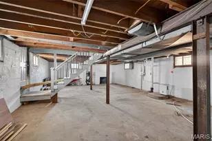 6713 Kenwood Dr, Normandy, MO 63121 - Photo 23