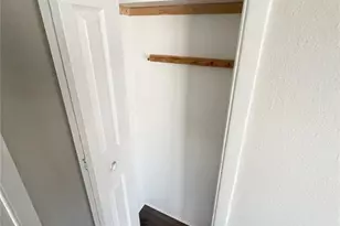 3524 Theresa Ave, Saint Ann, MO 63074 - Photo 9