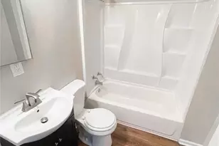 3524 Theresa Ave, Saint Ann, MO 63074 - Photo 5