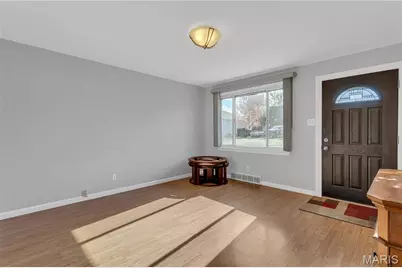 9569 Pagewood Avenue, Saint Louis, MO 63114 - Photo 7