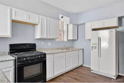 4883 Farlin Avenue, Saint Louis, MO 63115 - Photo 25