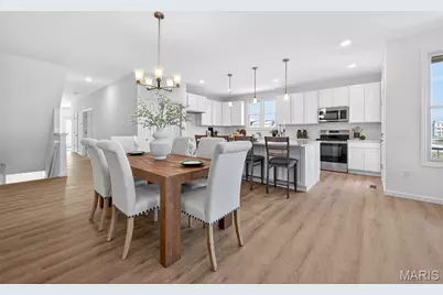 210 Marais Temps Clair Way, Saint Charles, MO 63301 - Photo 7