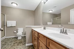 372 Martin Field Ct, Villa Ridge, MO 63089 - Photo 19