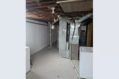 830 Loekes Drive, Florissant, MO 63031 - Photo 7