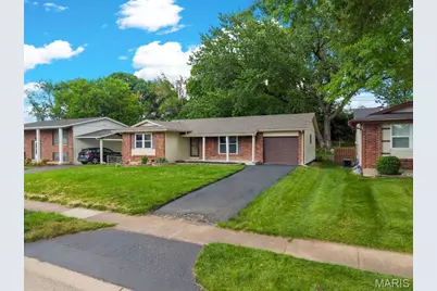 2286 Westglen Park Drive, Maryland Heights, MO 63043 - Photo 3