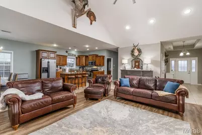 19904 Divine Road, Lebanon, MO 65536 - Photo 7