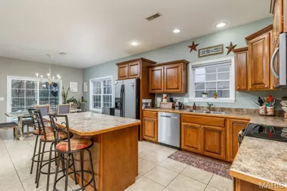 19904 Divine Road, Lebanon, MO 65536 - Photo 9