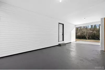 8 Faye Avenue, Saint Charles, MO 63301 - Photo 5