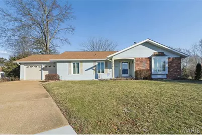 4 Parkrose Court, Ballwin, MO 63011 - Photo 1