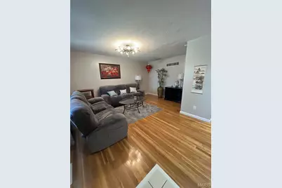 2632 Causeway Drive, Saint Louis, MO 63125 - Photo 3