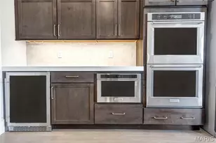 16460 Wildhorse Lk Blvd, Chesterfield, MO 63005 - Photo 7