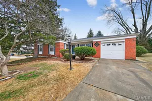 2590 Hackney Dr, Florissant, MO 63033 - Photo 3