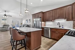 422 Harry Truman Ct, Festus, MO 63028 - Photo 7