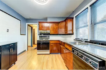 1250 S New Florissant Road, Florissant, MO 63031 - Photo 17