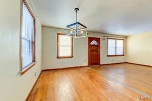 1250 S New Florissant Rd, Florissant, MO 63031 - Photo 3