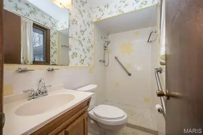 904 Palm Drive, Saint Charles, MO 63301 - Photo 19