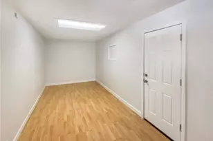 2349 Hudson Rd, Saint Louis, MO 63136 - Photo 13