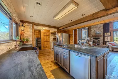 20250 Crabapple Road, Lebanon, MO 65536 - Photo 21